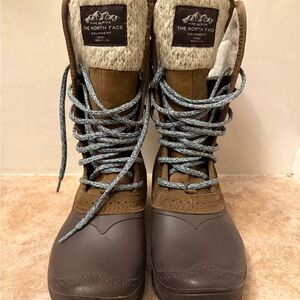 The North Face Women's Brown and Gray Winter Boots
